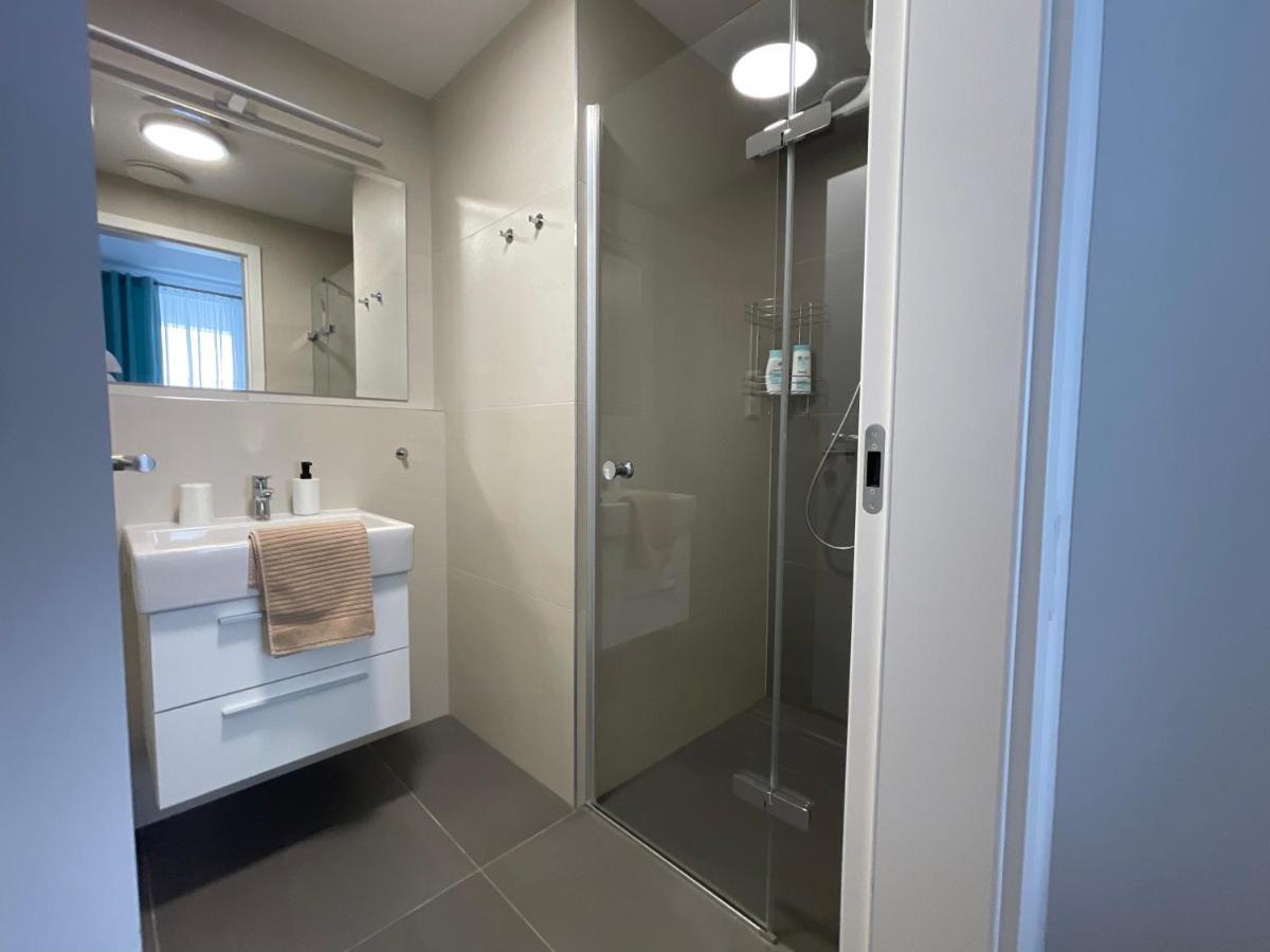 Sag Sky Park Residence Free Parking And Wi-Fi براتسيلافا المظهر الخارجي الصورة