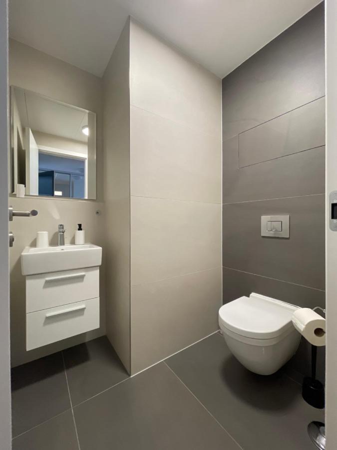 Sag Sky Park Residence Free Parking And Wi-Fi براتسيلافا المظهر الخارجي الصورة