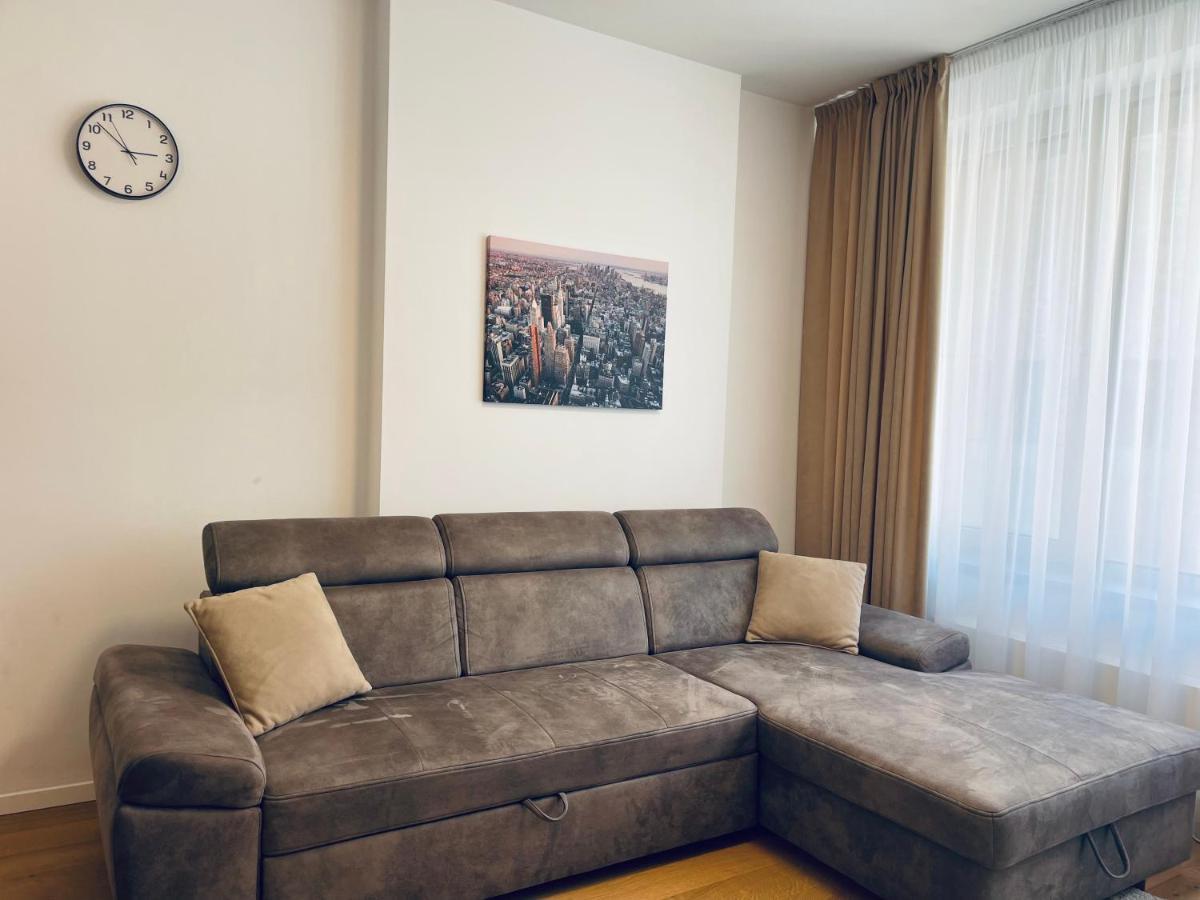 Sag Sky Park Residence Free Parking And Wi-Fi براتسيلافا المظهر الخارجي الصورة
