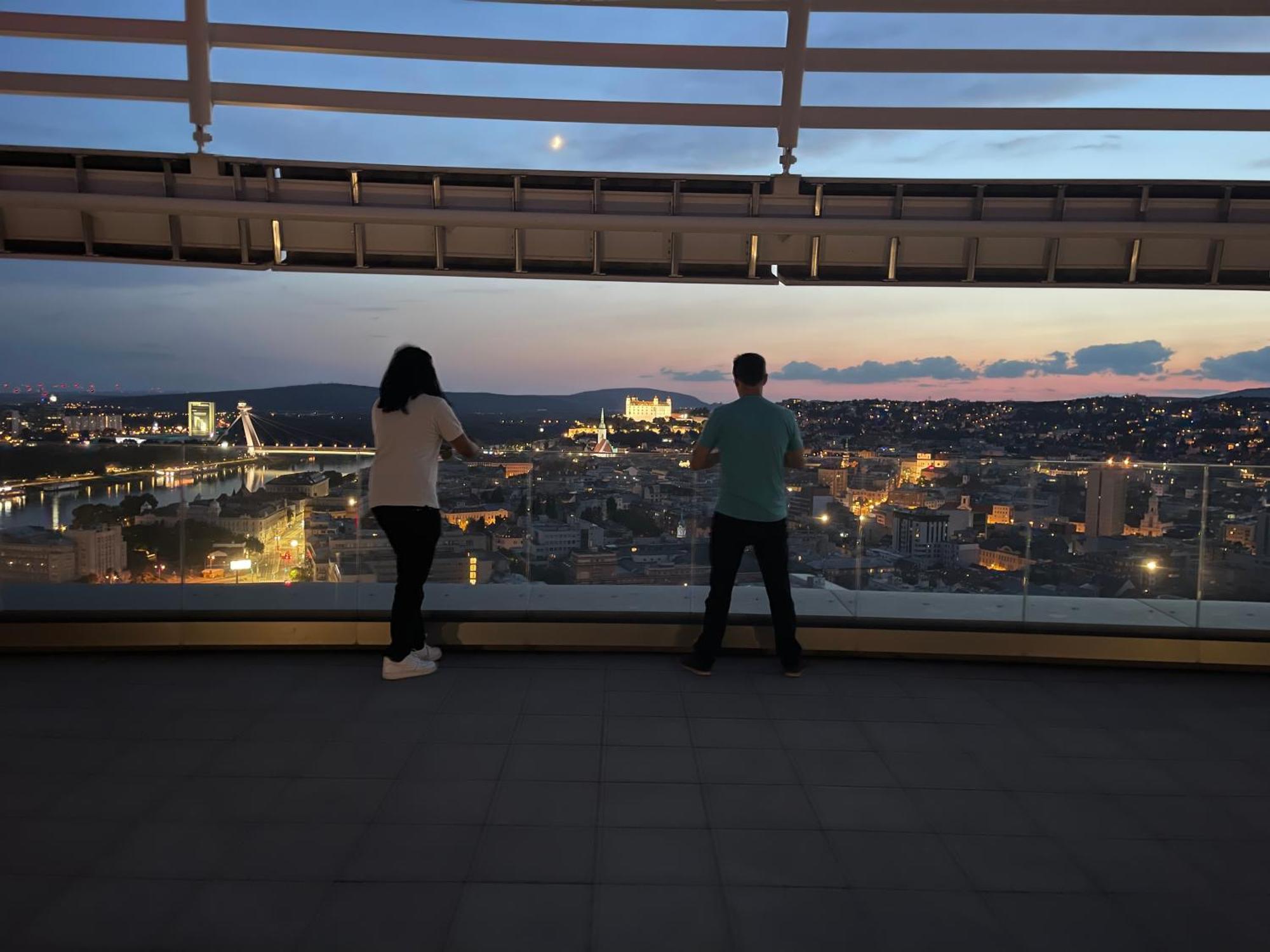 Sag Sky Park Residence Free Parking And Wi-Fi براتسيلافا المظهر الخارجي الصورة